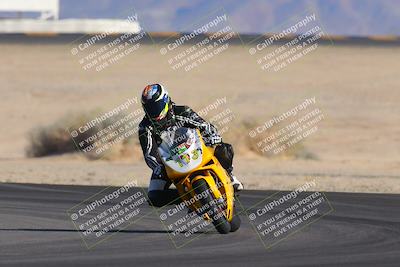 media/Nov-28-2022-Moto Forza (Mon) [[c5a51e62ca]]/C Group/Session 4 (Turn 4)/